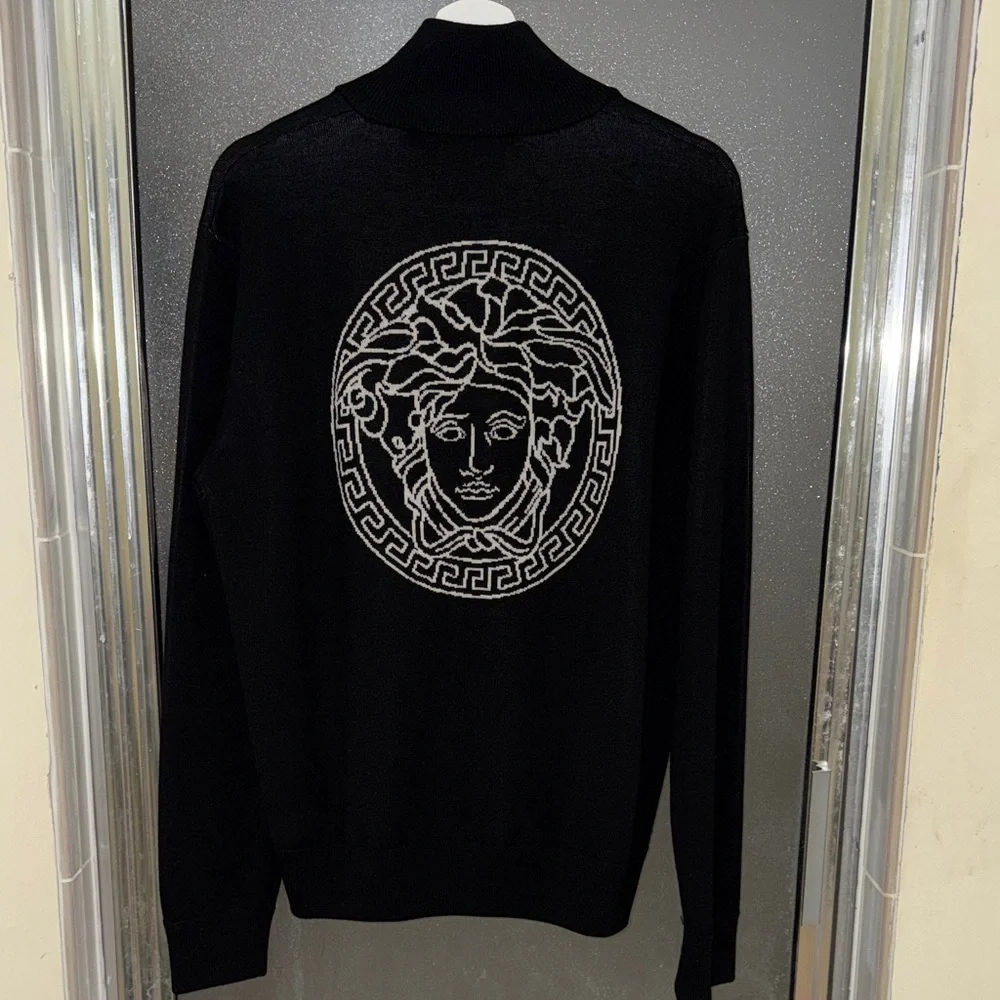 Authentic versace knit sweater institutional logo jacquard wool